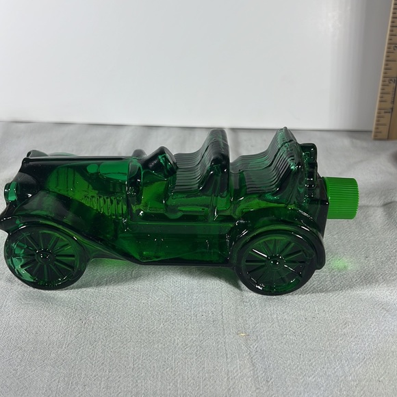 VTG AVON Station Wagon After Shave Tai Winds 6fl. oz. - Picture 2 of 5